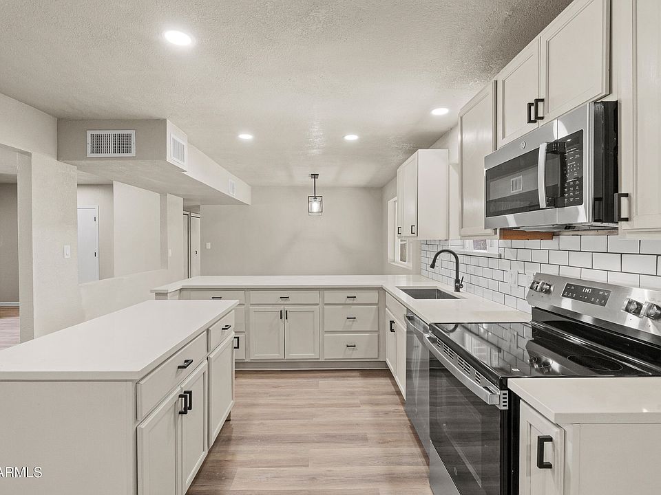 1st image of 3124 OAK HILL Street