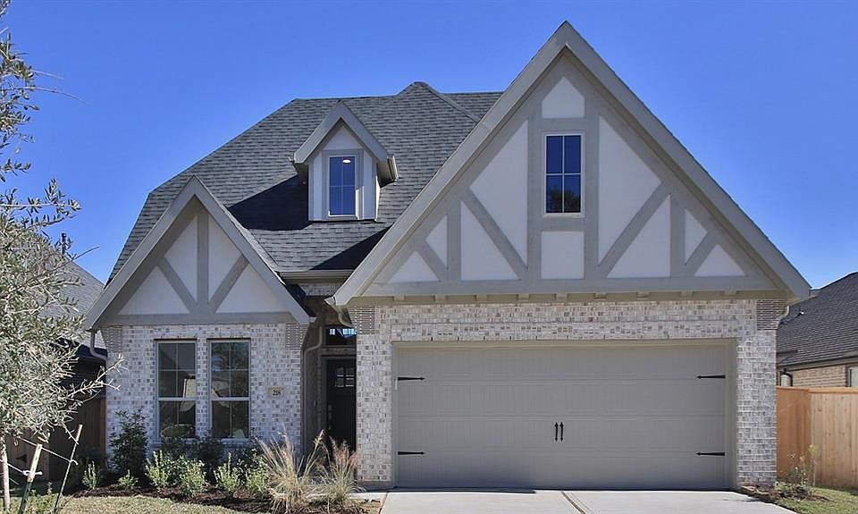 1st image of 218 N Bearkat Ct