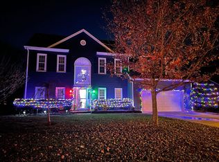 8700 Castlebay Dr, Charlotte, NC 28277