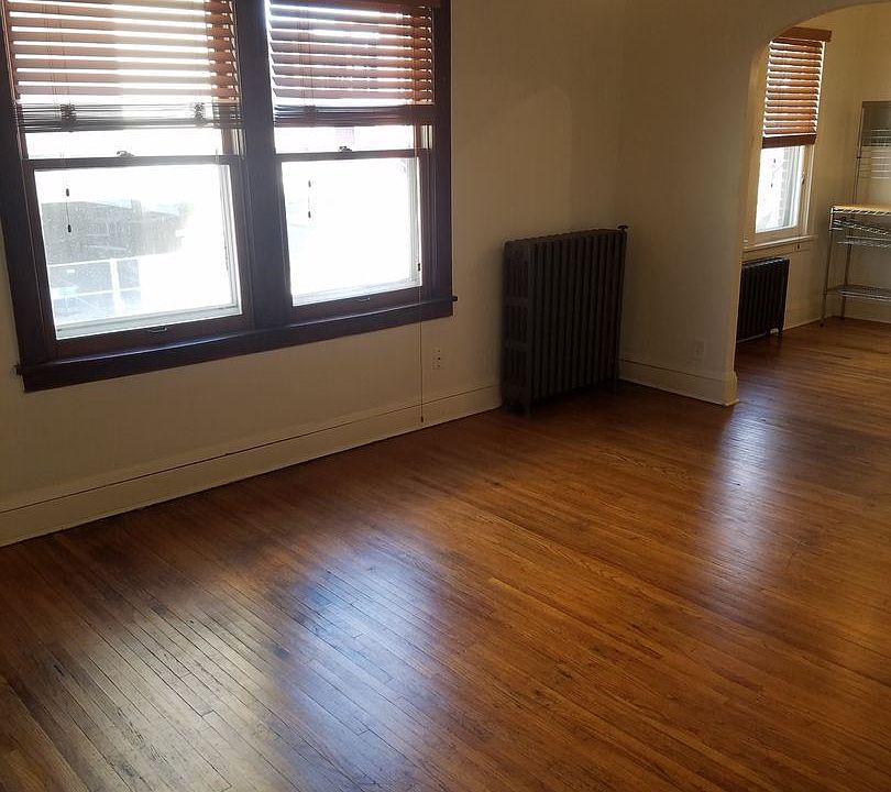 1st image of 1001 E 28th St #8298462