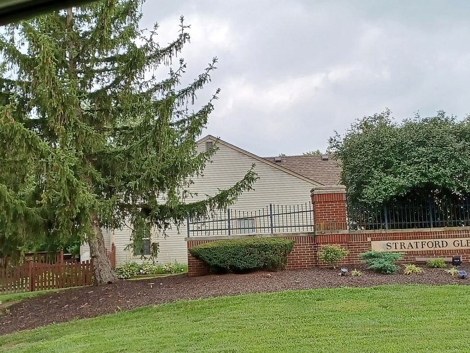 2nd image of 6141 King Lear Ln