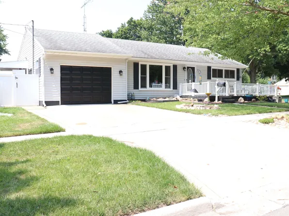 506 S Scott St, Adrian, MI 49221