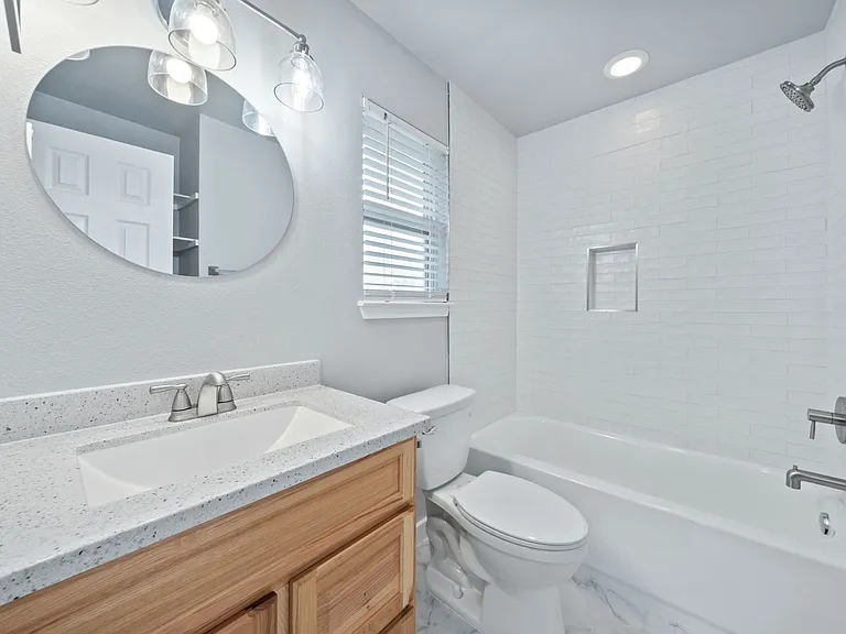 4612 Bennett Avenue — Photo 26