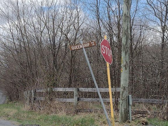 3rd image of Queenship Ln Lot 5