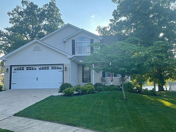 5th image of 1029 Larkens Way