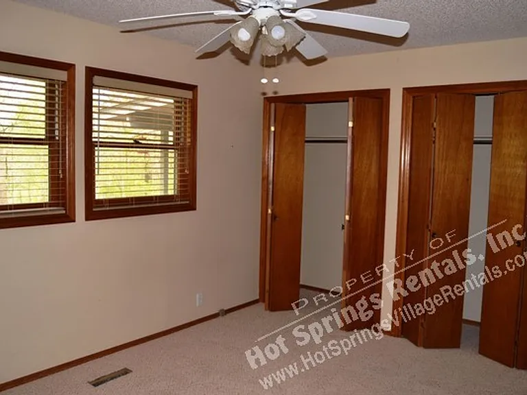 9 Ona Cir — Photo 19