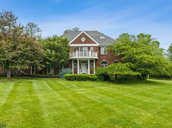 16 Quail Run, Warren Twp., NJ 07059