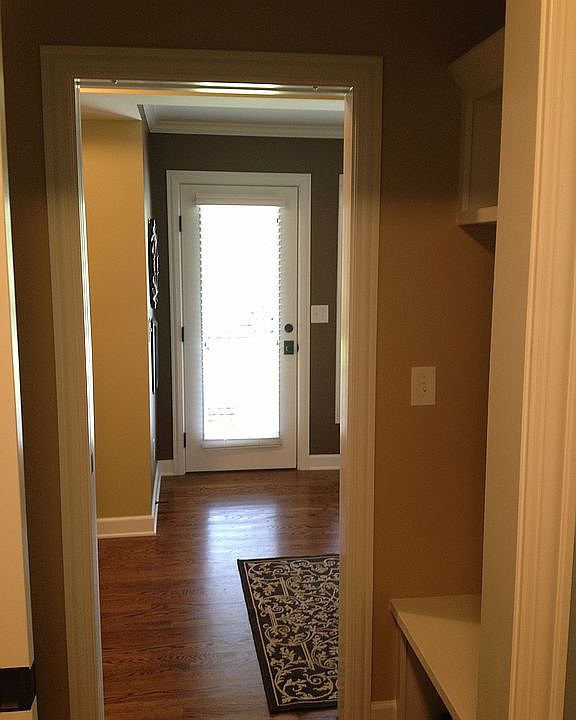 1st image of 3860 Rushmore Dr