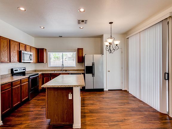 4th image of 18269 N Alicia Ct