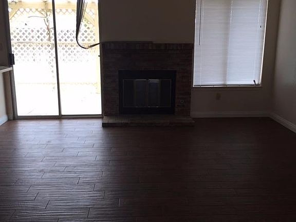 3rd image of 12511 Valewood Dr
