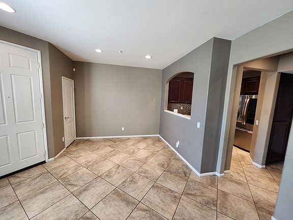 3rd image of 10442 Duxbury Ln Unit 23