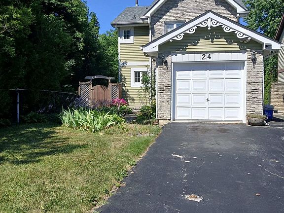 2nd image of 24 Sutter Ave