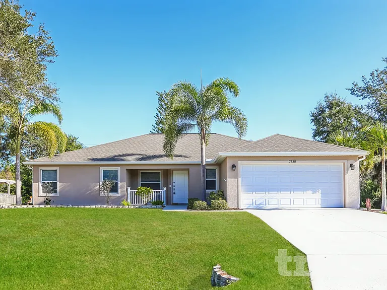 7438 Watson Ln — Photo 1