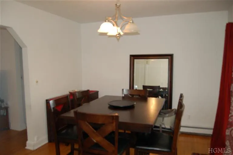 80 Hawkes Ave — Photo 5