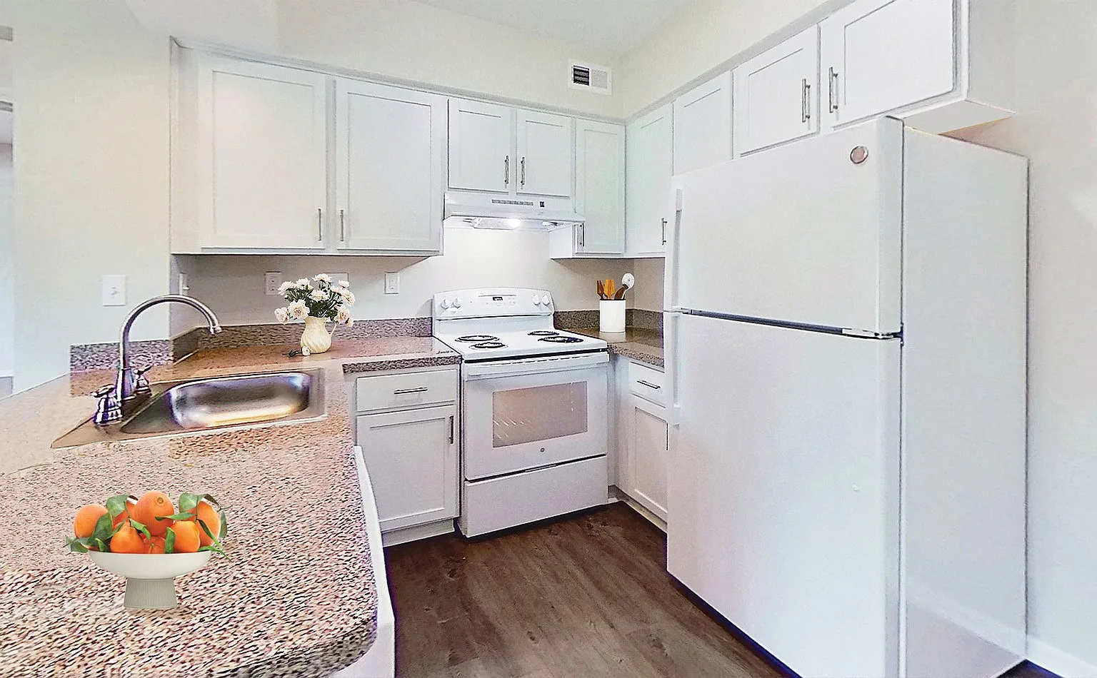 Arbor Circle Apartments — Photo 1