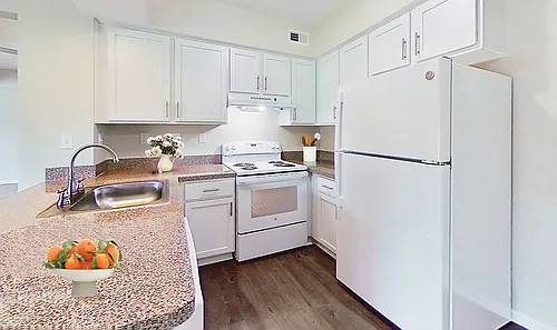 Arbor Circle Apartments Photo 1