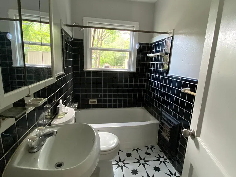 1302 Fuller Dr — Photo 11