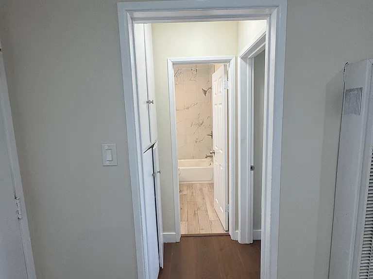 15530 S Budlong Pl #5 — Photo 6