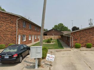 185 Parkview Dr APT 4, Trenton, IL