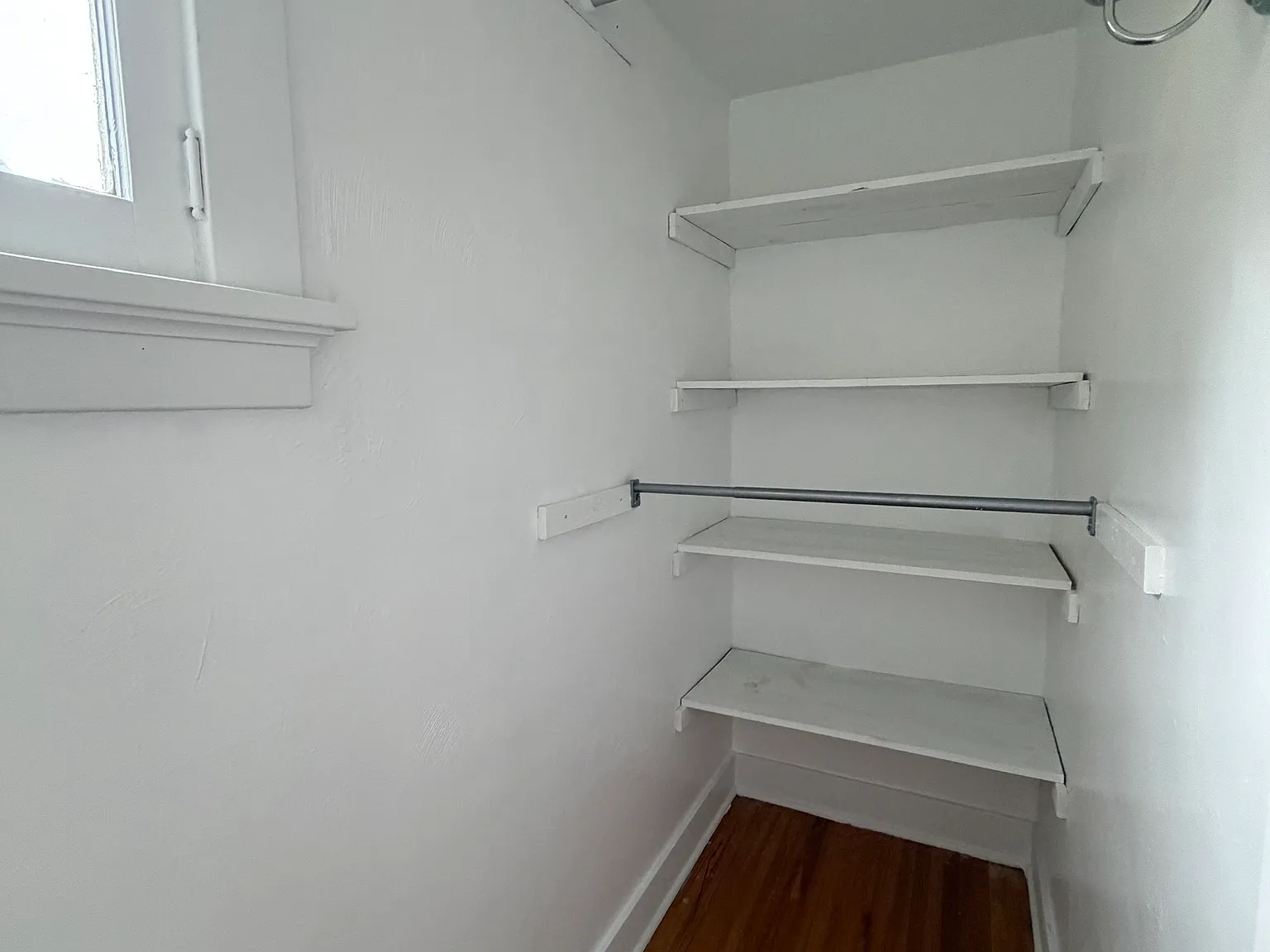 3 bed, 1412 sqft, $1,550 — Photo 3