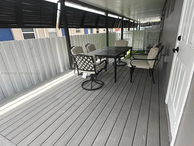 15 NW 31st Ave #0 — Photo 16