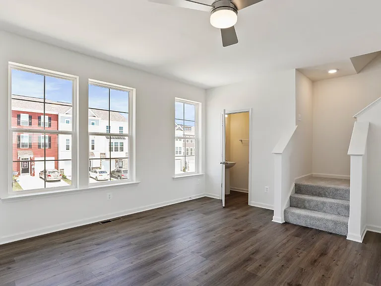 18 Clifton Mnr — Photo 12