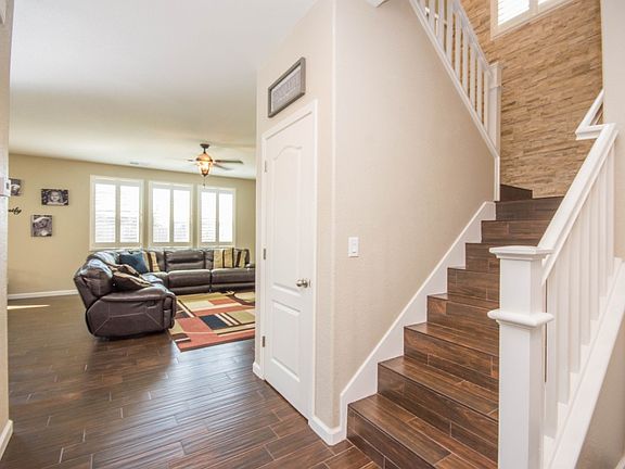 4th image of 308 Bramble Ct