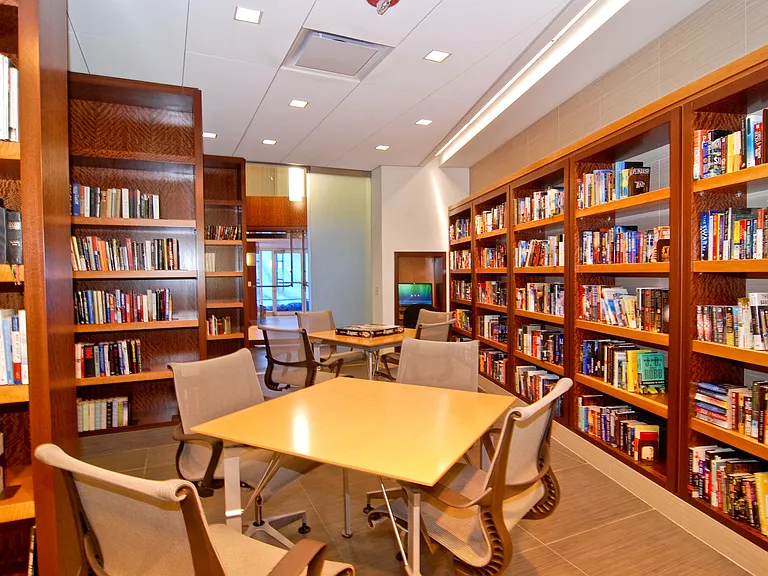 400 E Randolph St #3905 — Photo 37