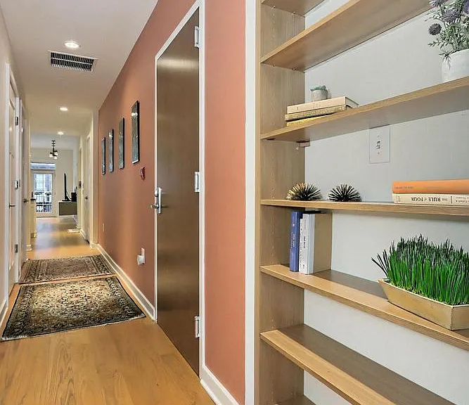 1700 Clarendon Blvd #123 — Photo 34
