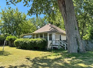 4479 Sycamore Rd, Newport, MI 48166