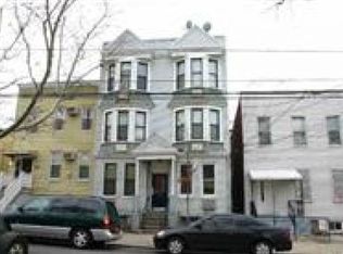 259 Griffith St APT 2L, Jersey City, NJ 07307