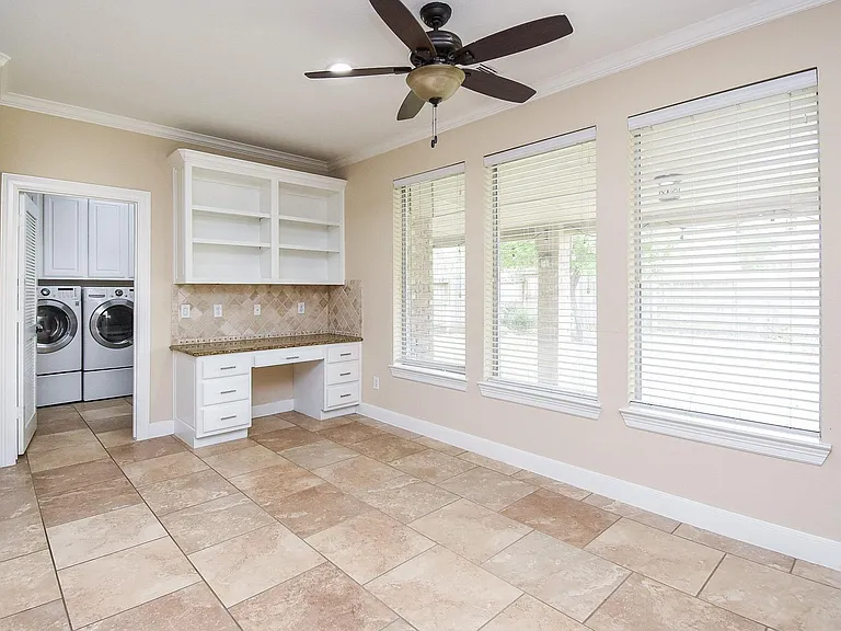 7606 Westmoreland Dr — Photo 20