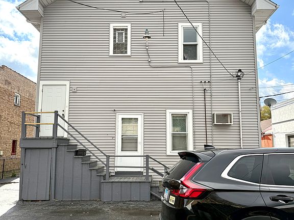 Back and private entrance