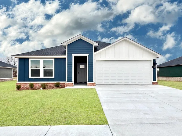 6429 Newark Dr, Alexander, AR 72002