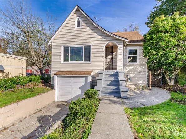 548 28th Avenue, Seattle, WA 98122