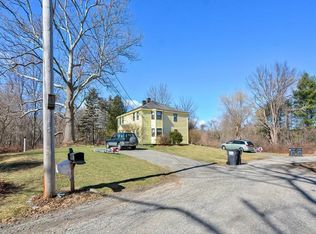 2 Old Pond St, Norfolk, MA 02056