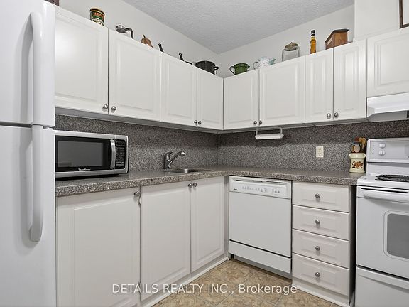 4th image of 900 Dynes Rd #2201