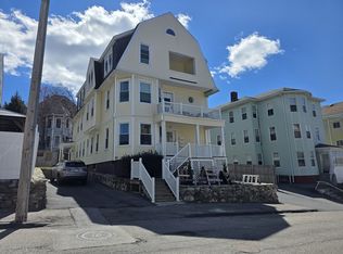 2 Hillside St #3, Worcester, MA 01610