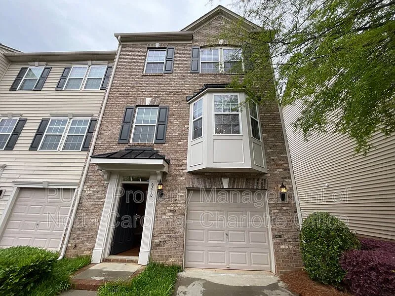 Building Photo - 6210 Rockefeller Ln