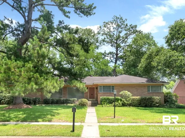 251 Irvine Rd, Mobile, AL 36606