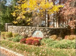 18U Ashington Club Rd #18U, Far Hills, NJ 07931