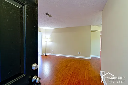 1808 Augusta Dr Photo 1