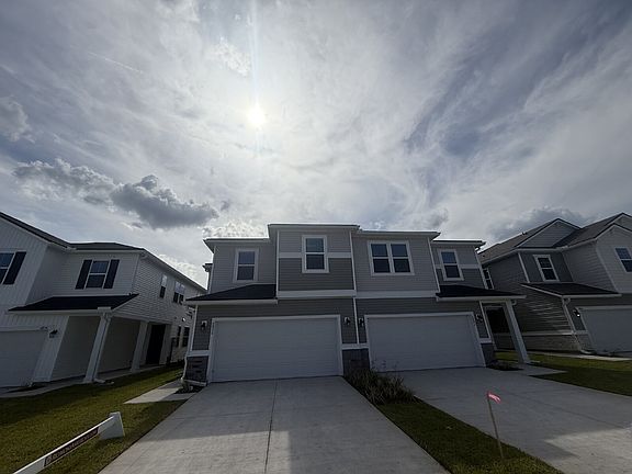 2nd image of 6850 Rhapsody Rd