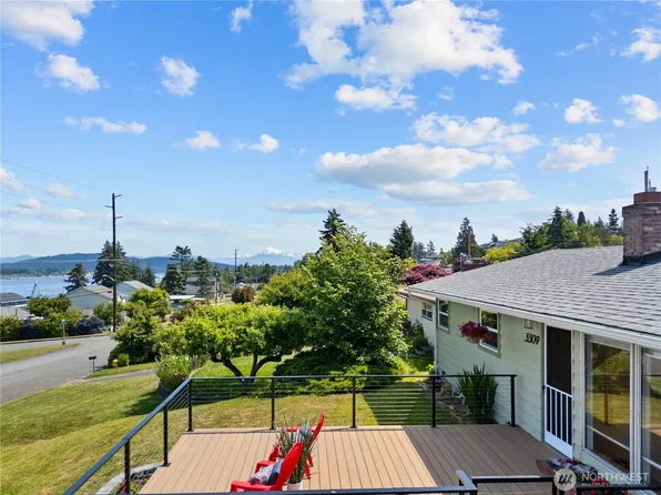 3309 W 2nd Street, Anacortes, WA 98221