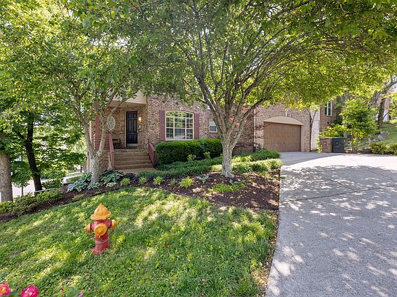 4th image of 5301 Windypine Dr