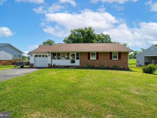 904 Eastern View Dr, Fredericksburg, VA 22405