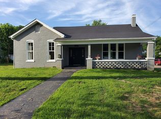 539 Center St, Henderson, KY 42420