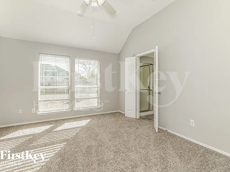 3202 Morning Dove Ln — Photo 10