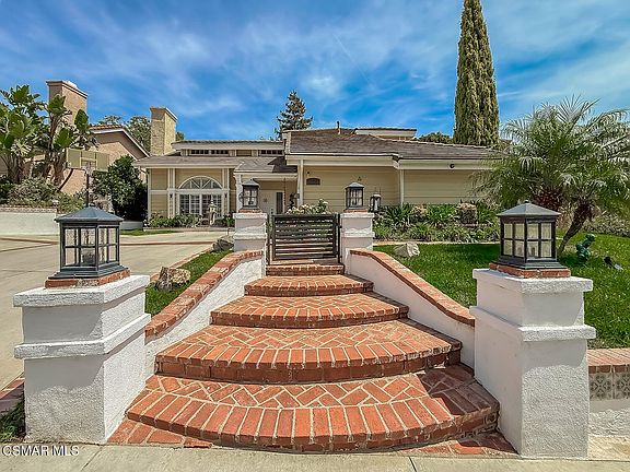 2nd image of 2846 Rikkard Dr