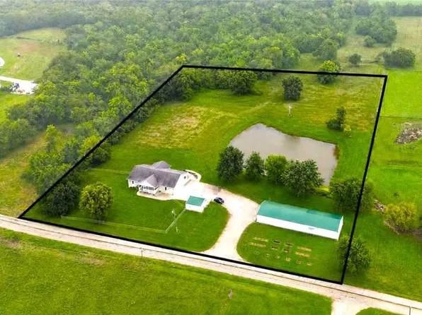 39803 K Hwy, Richmond, MO 64085
